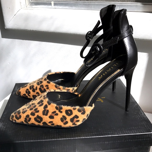 🆕 LEOPARD PRINT FAUX LEATHER POINTY TOE HEELS! - Picture 5 of 8